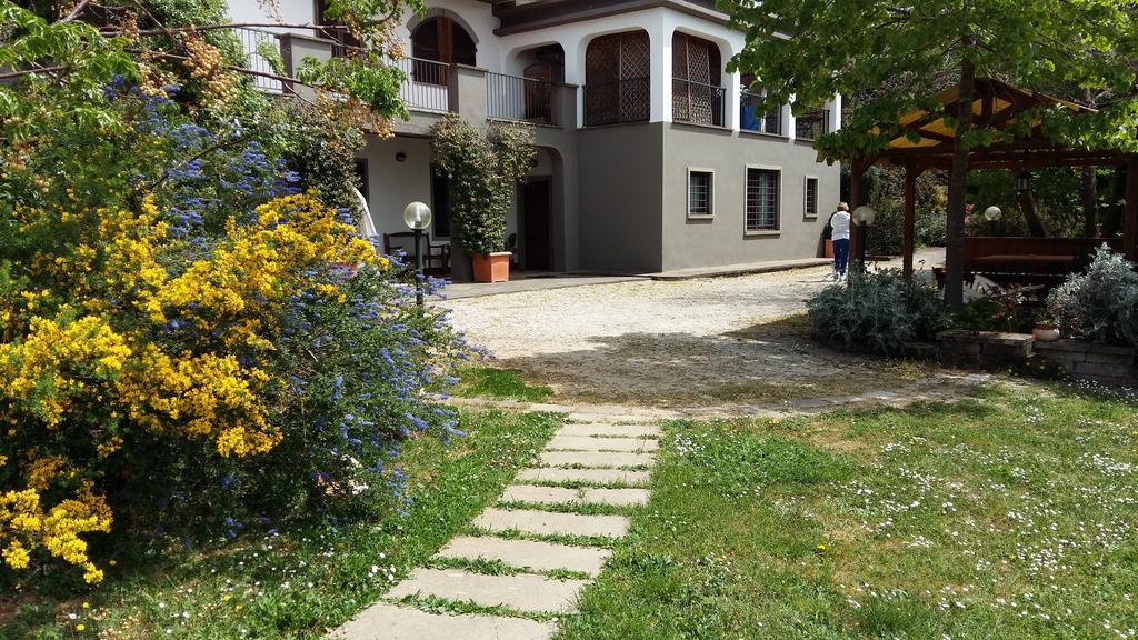 La Villa Di Lucia Витербо Экстерьер фото